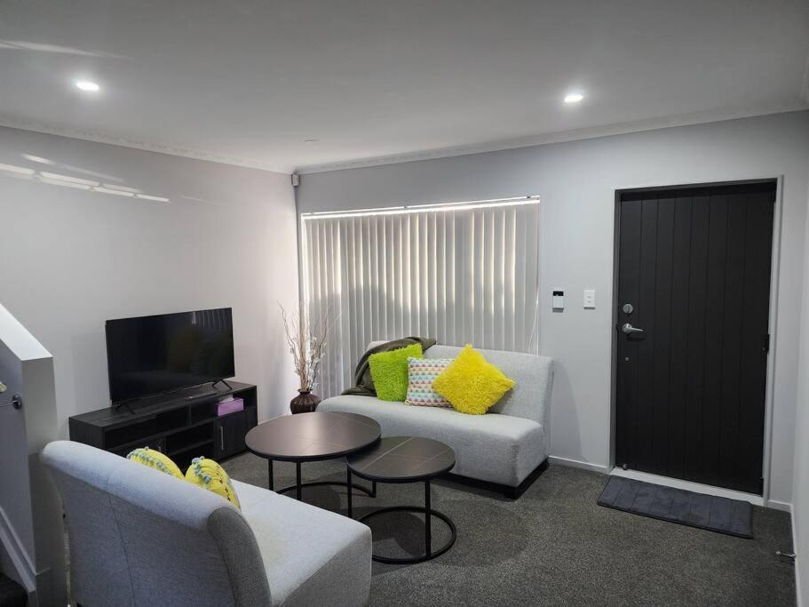 Airport & City At Your Doorstep! The Central Charm Auckland Exteriör bild